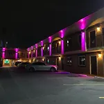 New Bay Motel